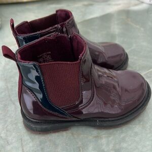 Excellent condition maroon Zara patent leather booties toddler size 6